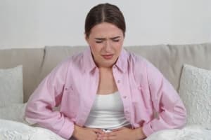 Urinary Tract Infections vs Yeast Infections: Know the Gynaecological Differences